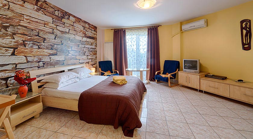 Bucuresti Apartament Piata Kogalniceanu, vis a vis de Hotel Venezia